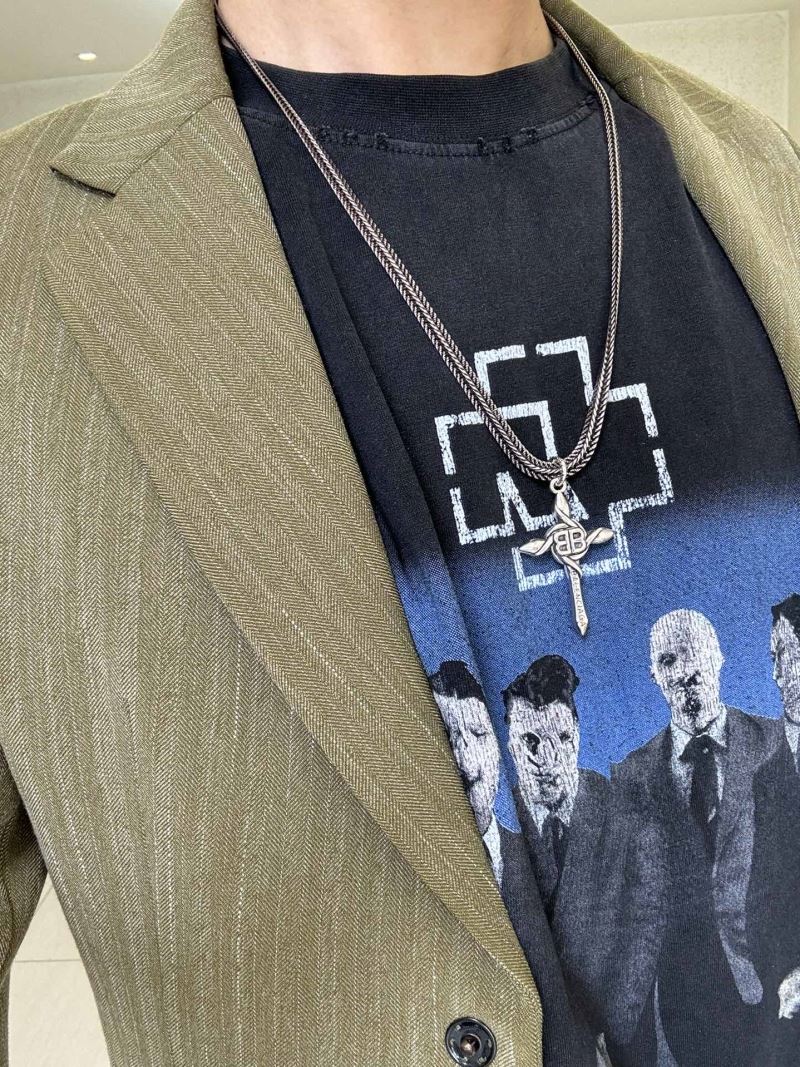 Ba1en*iaga necklaces